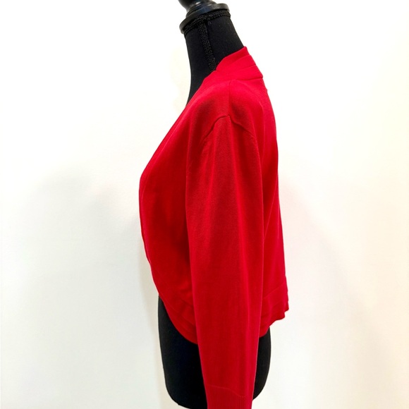 Jessica H Red Hot & Ready to Travel: Chic Cropped Shrug - Picture 4 of 6